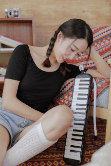 小东西才一半